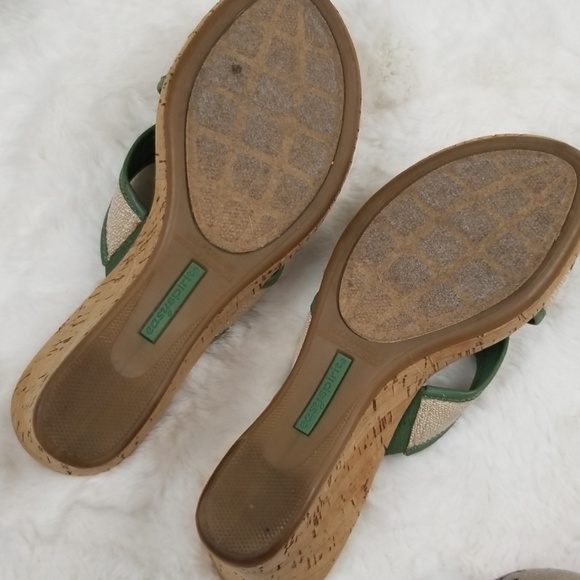 Easy Spirit  Green & Tan Wedges - Picture 4 of 5